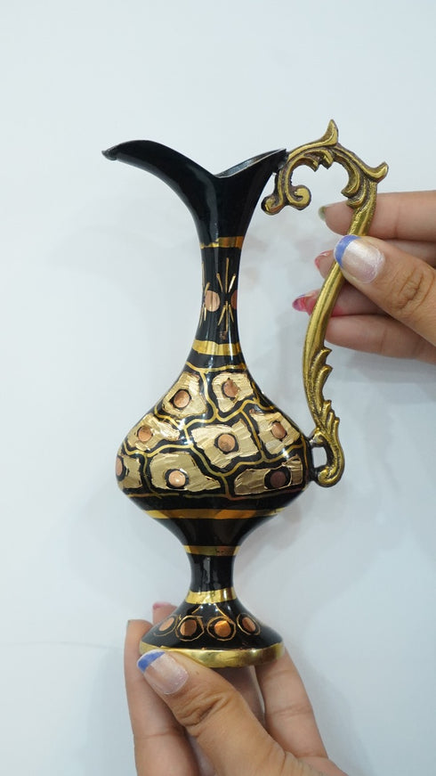 Brass Surahi Shape Flower Pot 0.315Kg